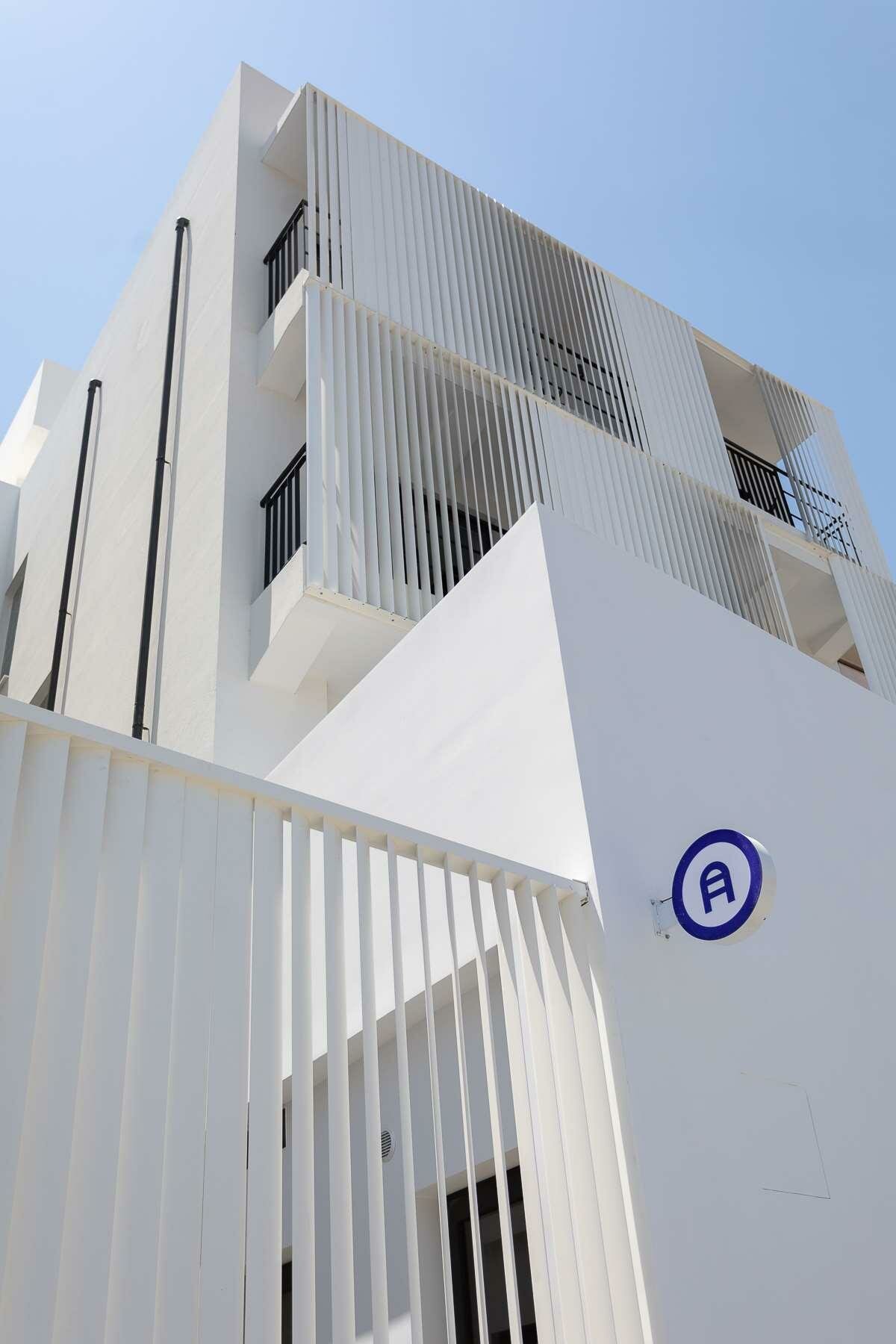 Фото Alinea Urban Saripolou Square