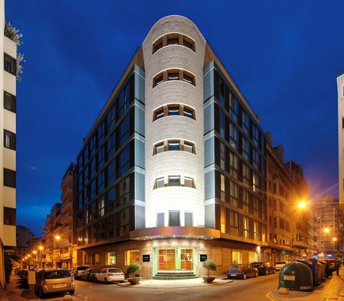 Внешний вид отеля INNSiDE Palma Center в Пальма-де-Мальорке, фото 1