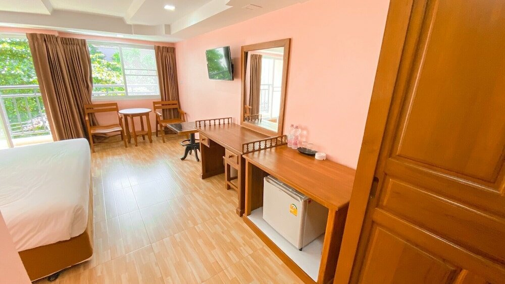 Фото A. A. Pattaya Golden Beach Hotel