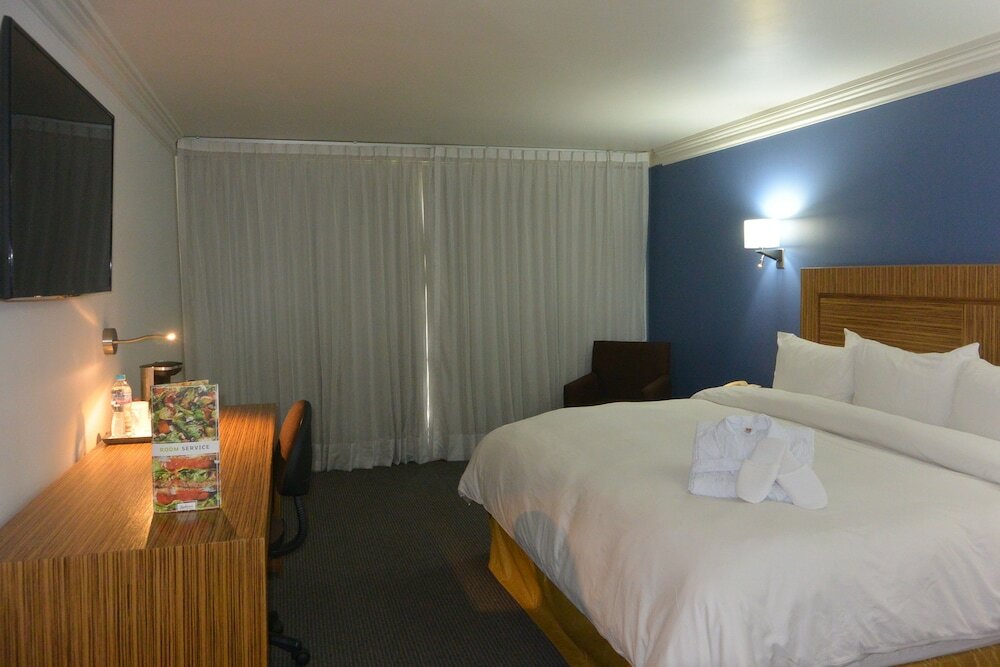 Фото Radisson Hotel & Convention Center Toluca