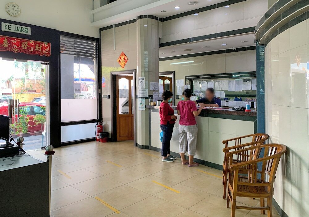 Фото Burmahtel - Hostel