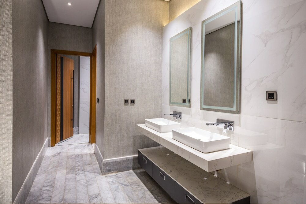 Фото Grand Plaza Hotel