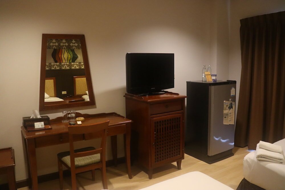 Фото Inn House Hotel