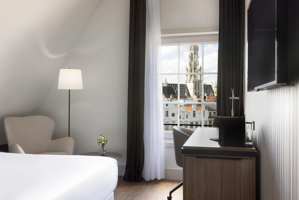 Фото Nh Brussels Carrefour de l'Europe