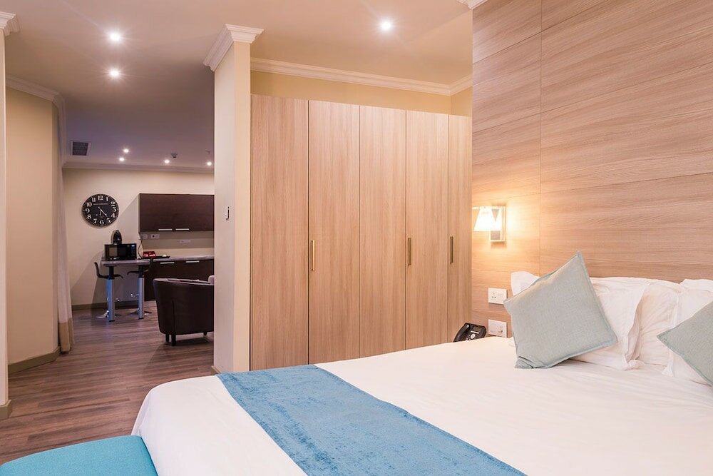 Фото Protea Hotel by Marriott Gaborone Masa Square