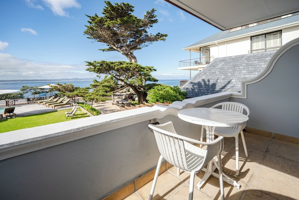 Фото Harbour House Hotel