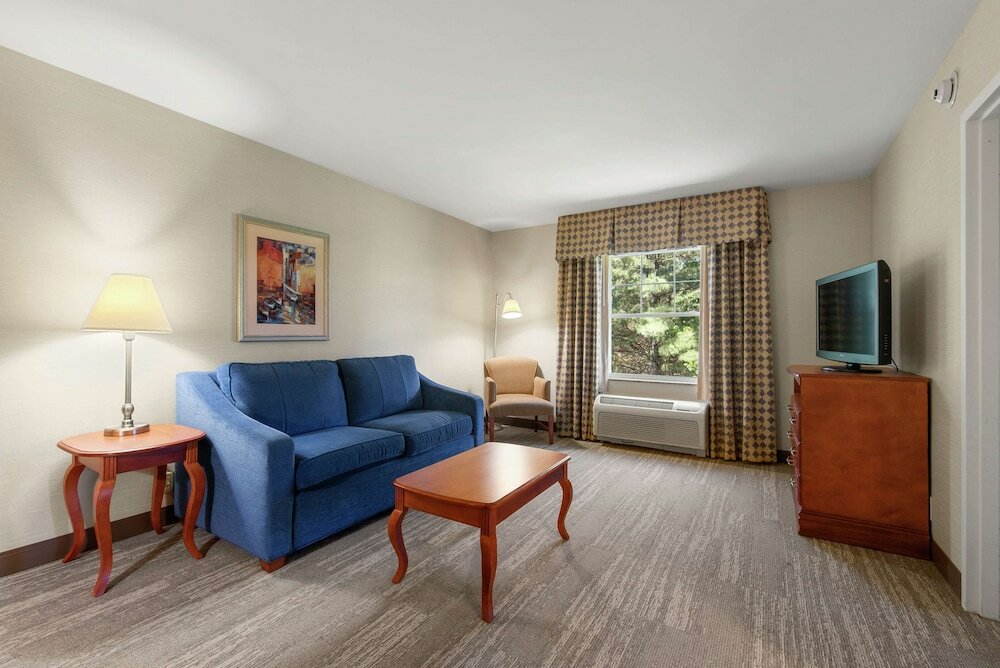 Фото Hampton Inn & Suites North Conway