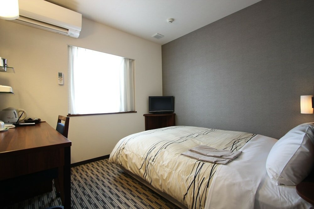 Фото Uozu Manten Hotel Ekimae