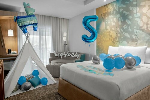 Гостиница Courtyard by Marriott Port Of Spain в Порт-оф-Спейн