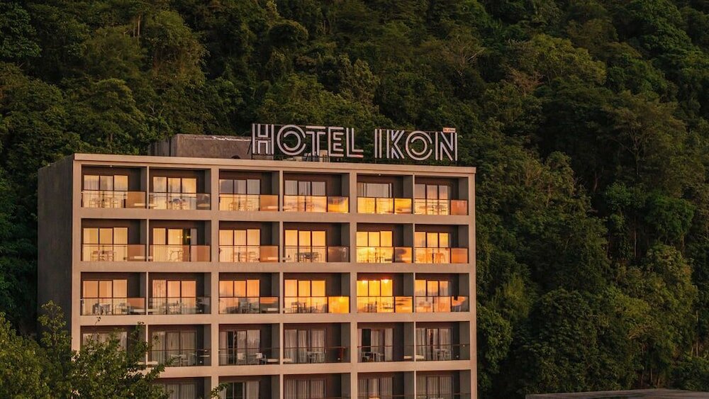Фото Hotel IKON Phuket