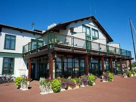 Внешний вид отеля Boston Yacht Haven Inn & Marina в Бостоне, фото 2