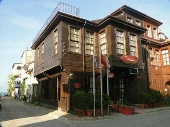 Гостиница Lafontaine Konak Otel в Муданье