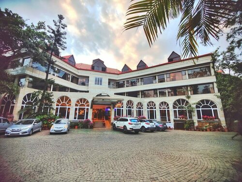 Внешний вид отеля Ravine Hotel в Панчгани, фото 1