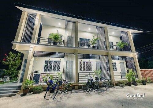 Гостиница Sweet Dreams Guest House в Пхетчабури
