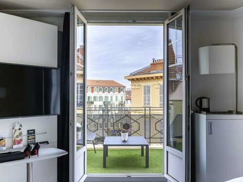 Гостиница Mercure Nice Centre Grimaldi  в Ницце