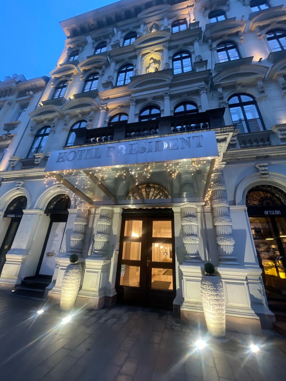 Фото Hotel President