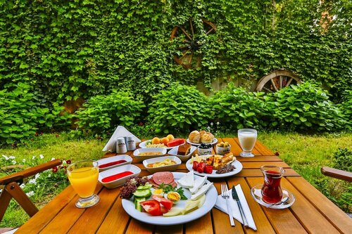 Гостиница Han Hotel в Бахчелиэвлере