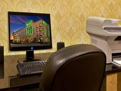 Гостиница Holiday Inn Quincy East, an Ihg Hotel в Куинси