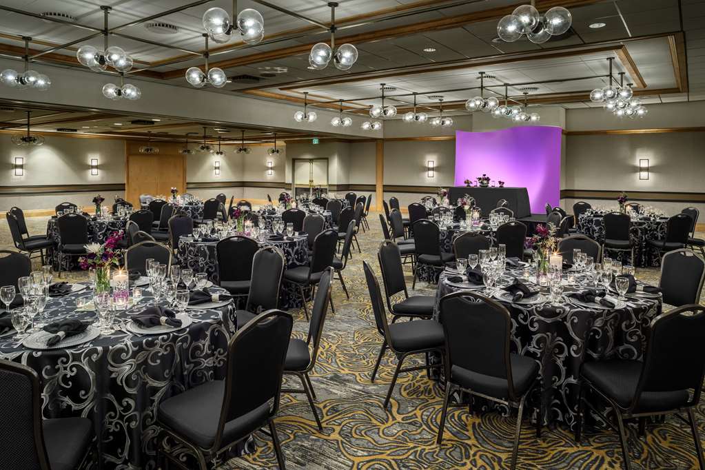 Фото DoubleTree by Hilton Hotel Denver