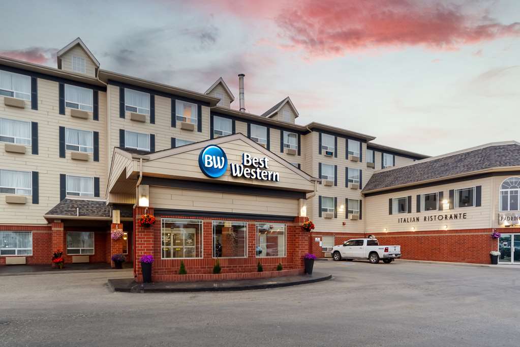 Фото Best Western Grande Prairie Hotel & Suites