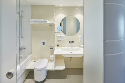 Гостиница Holiday Inn Vilnius в Вильнюсе