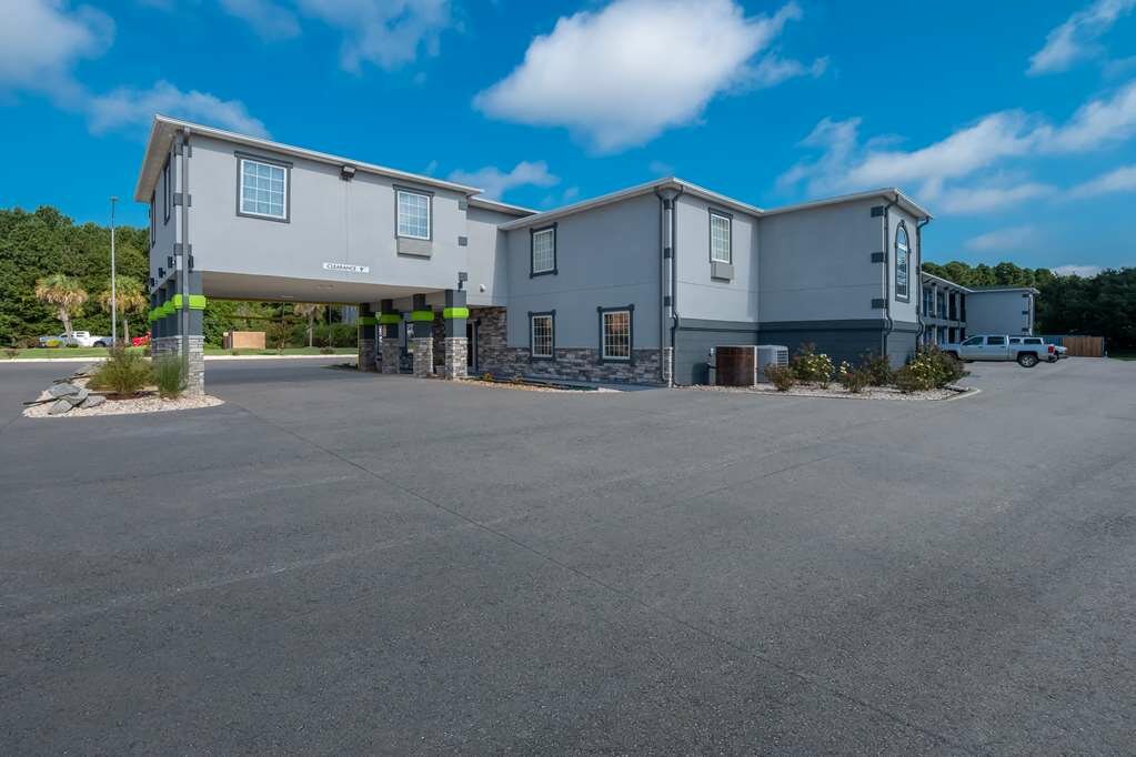 Фото SureStay Hotel by Best Western Manning
