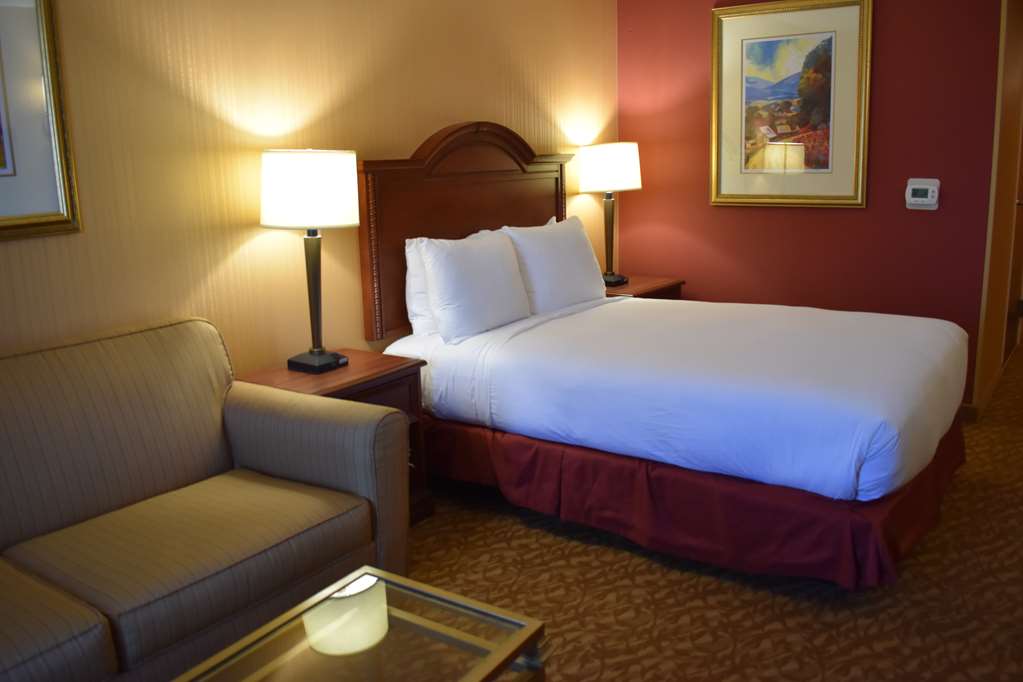 Фото DoubleTree by Hilton Asheville Biltmore