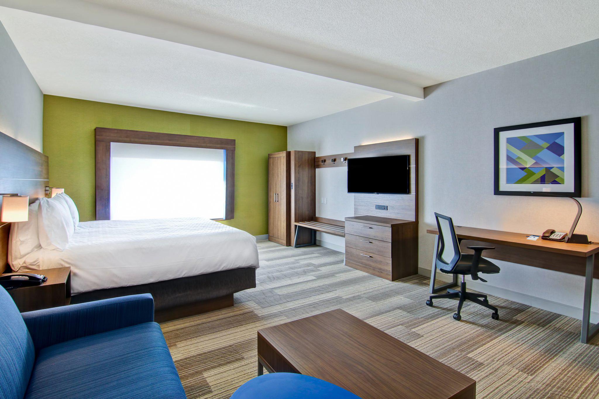 Фото Holiday Inn Express Hotel & Suites Toronto - Markham, an Ihg Hotel