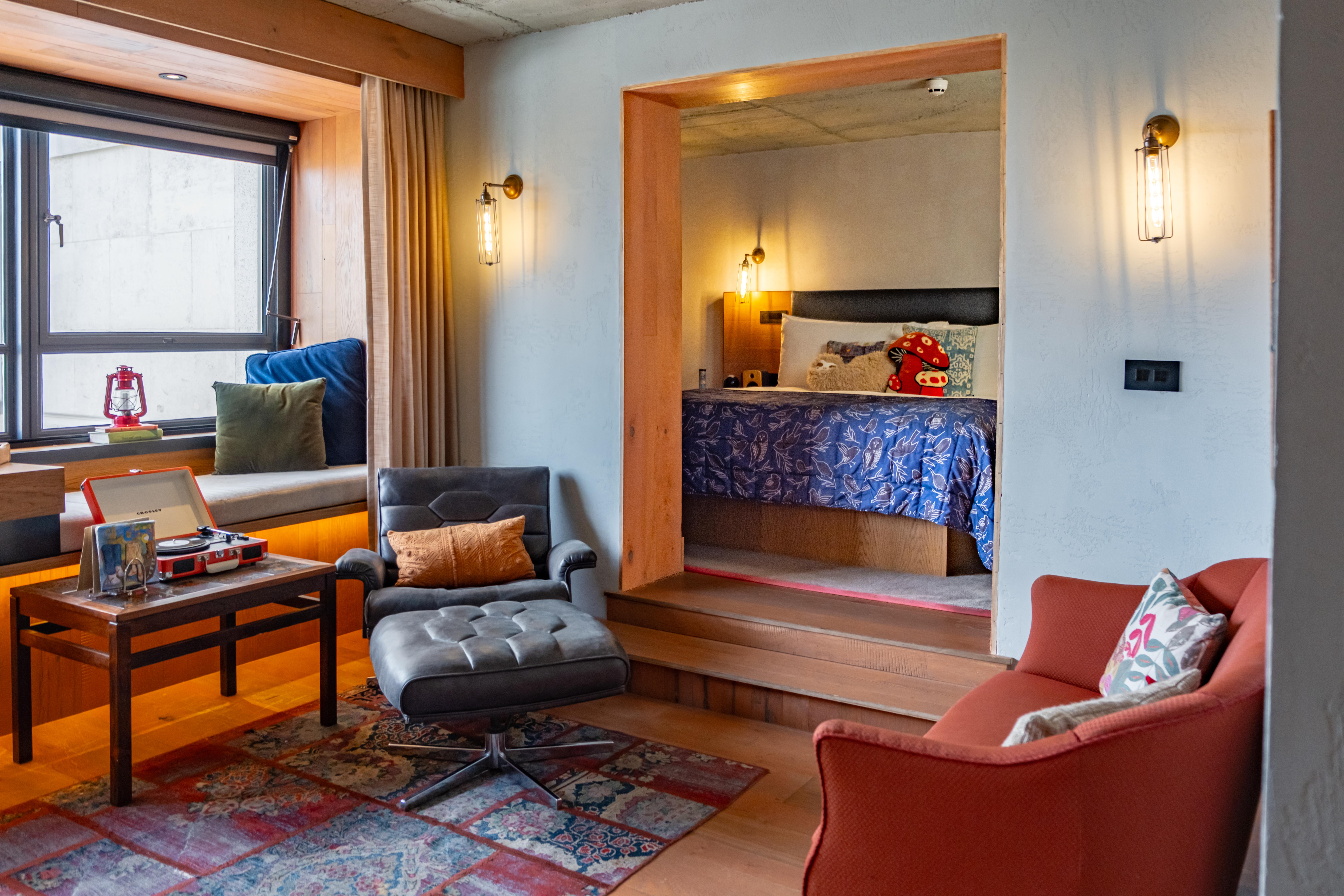 Фото Treehouse Hotel London