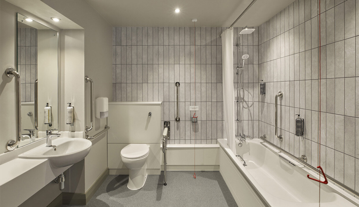 Фото Premier Inn London Hackney