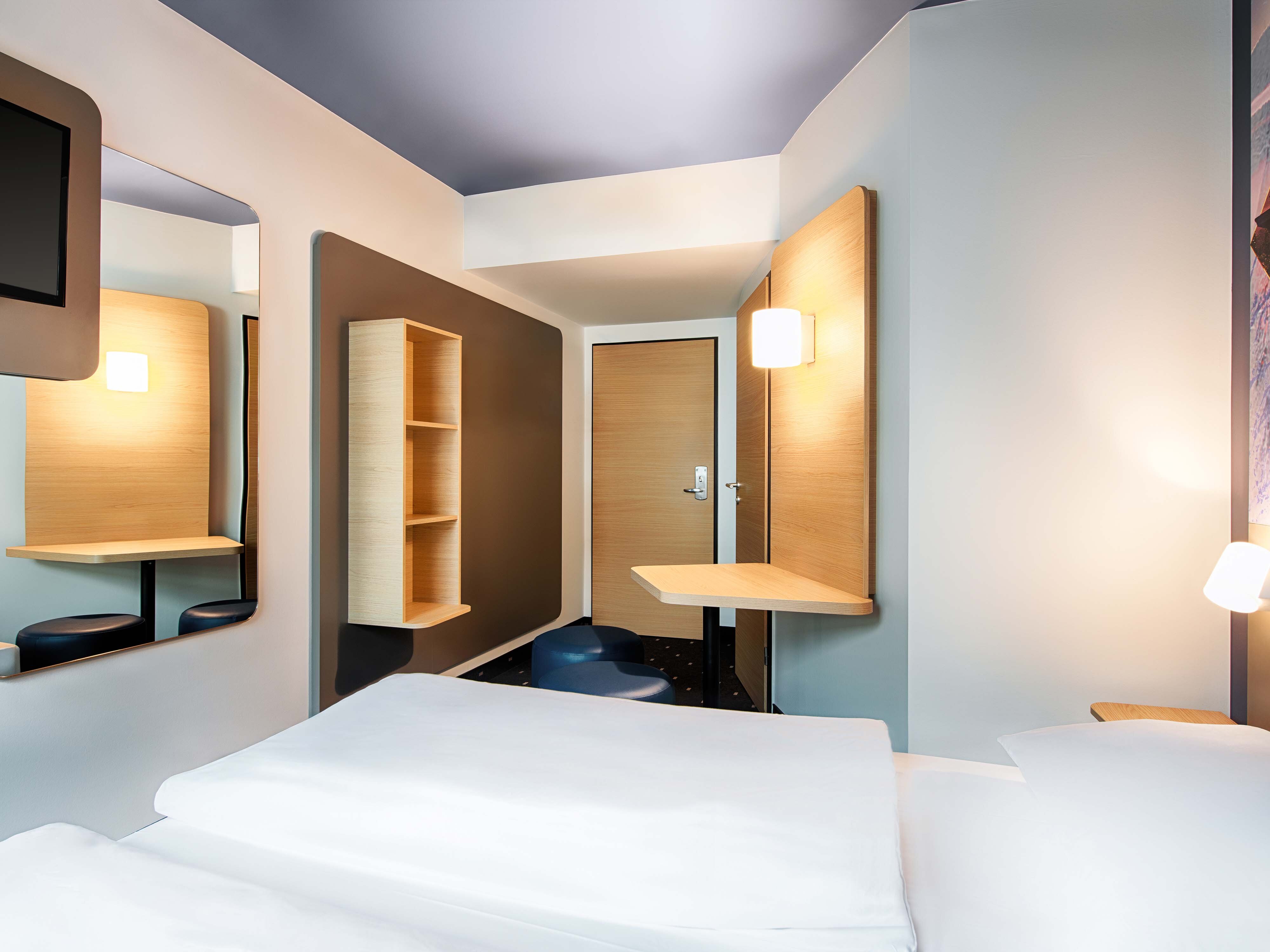 Фото B&b Hotel Kaiserslautern