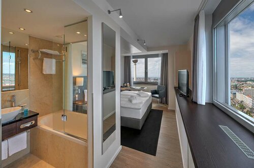 Гостиница Park Inn by Radisson Berlin Alexanderplatz в Берлине