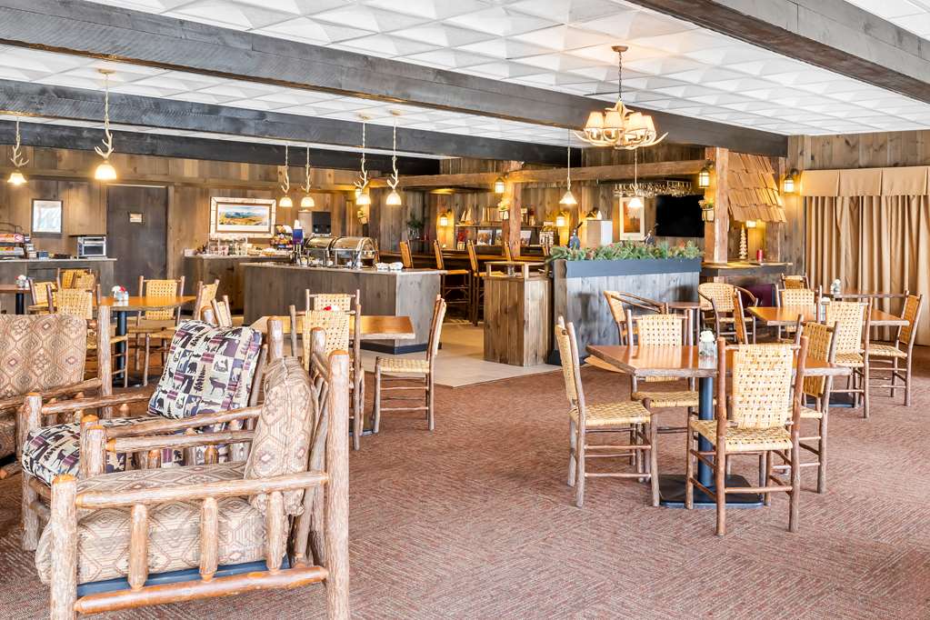 Фото Best Western Adirondack Inn