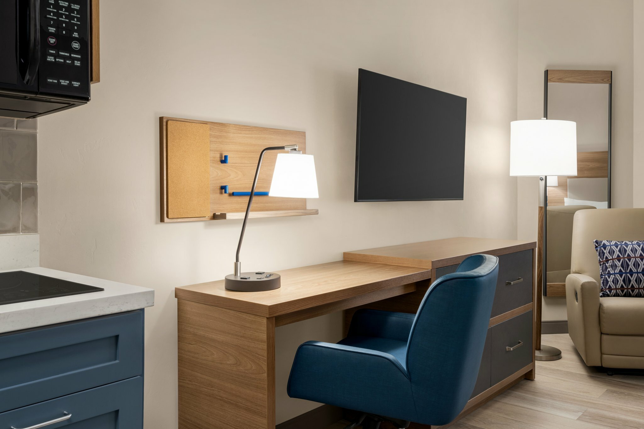 Фото Candlewood Suites Boise Towne Square