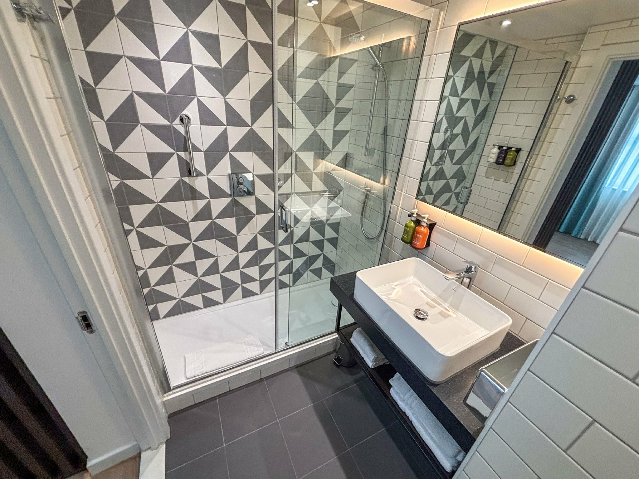 Фото Holiday Inn London - Whitechapel, an Ihg Hotel