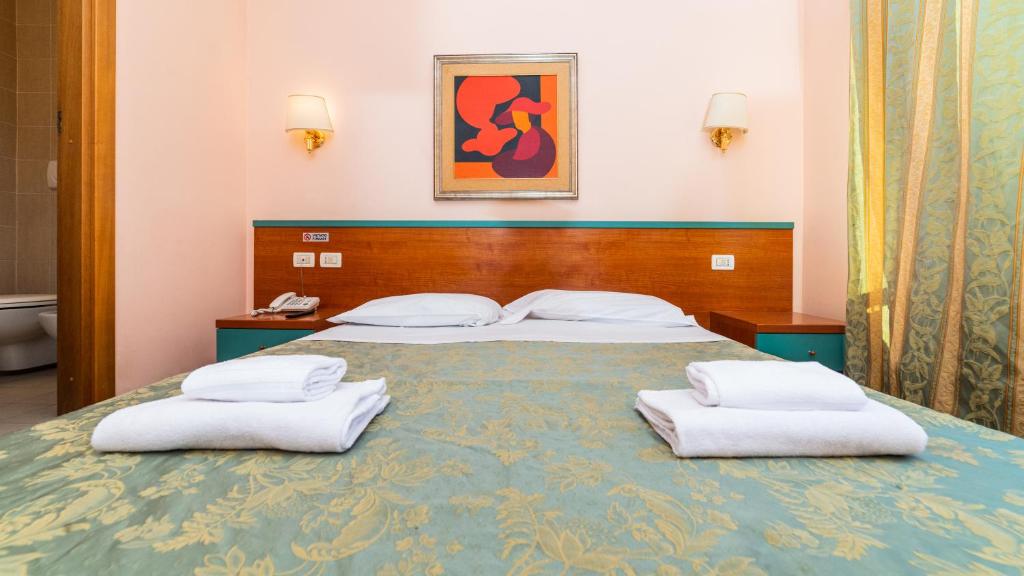 Фото Hotel Center 2