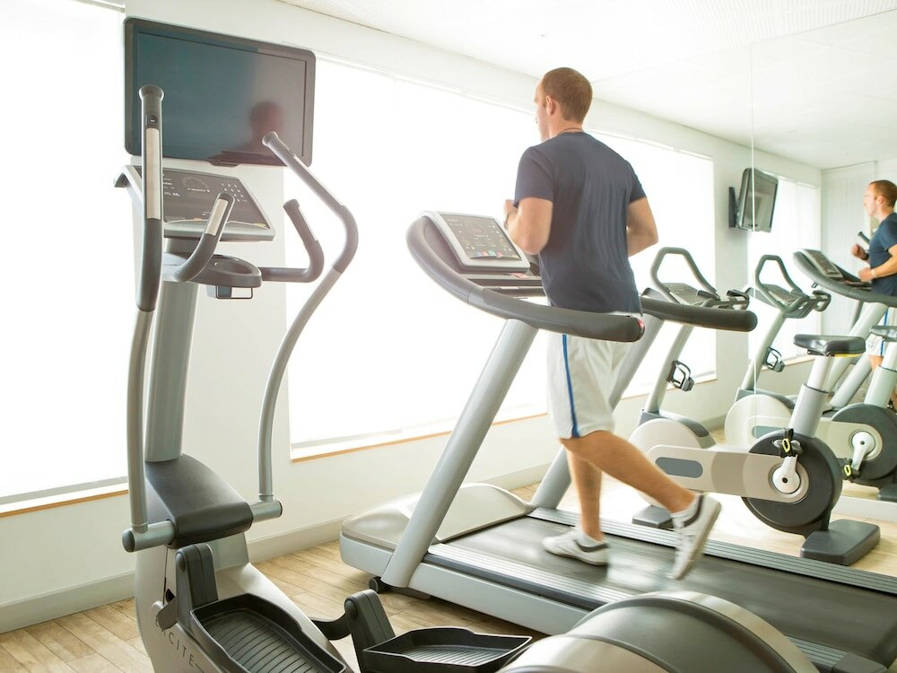 Фото B&b Hotel Rueil Malmaison Gare