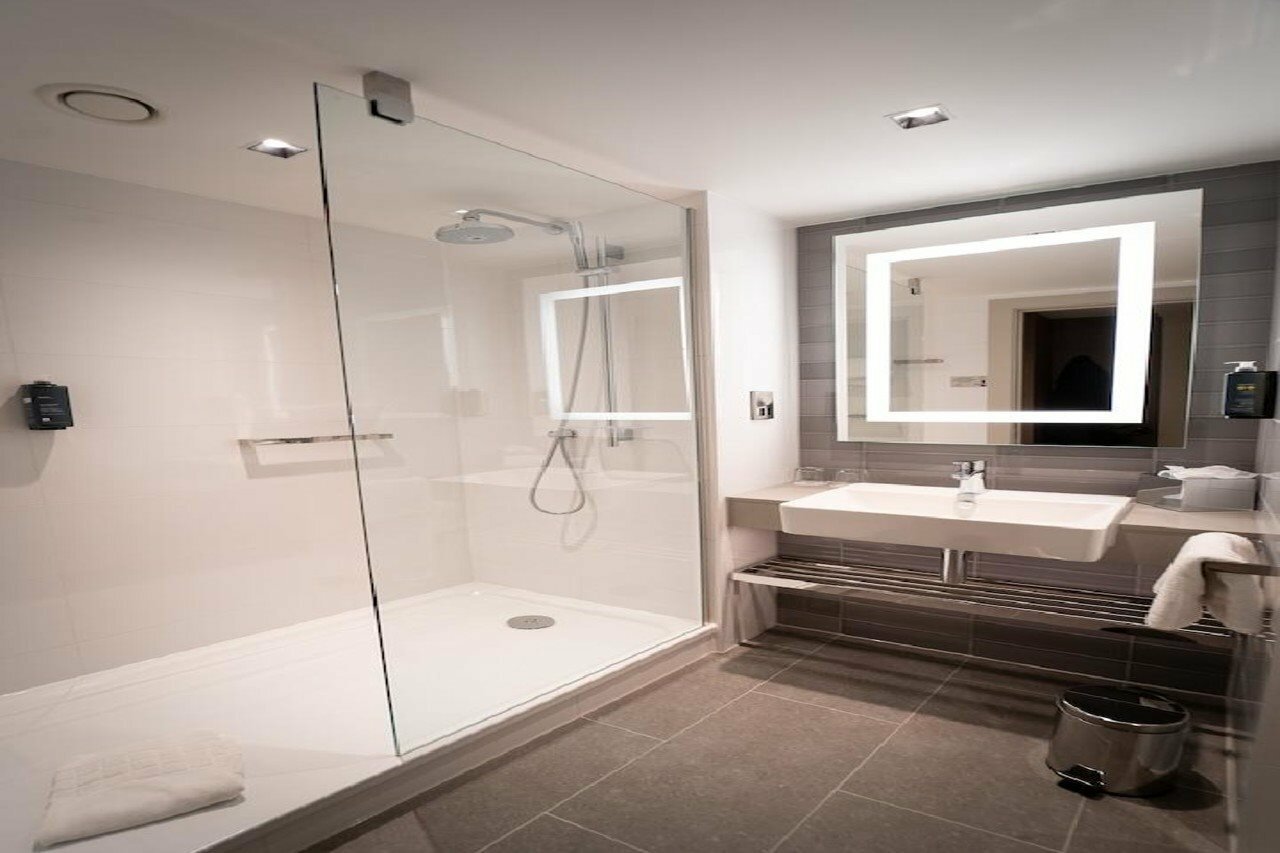 Фото Clayton Hotel Glasgow