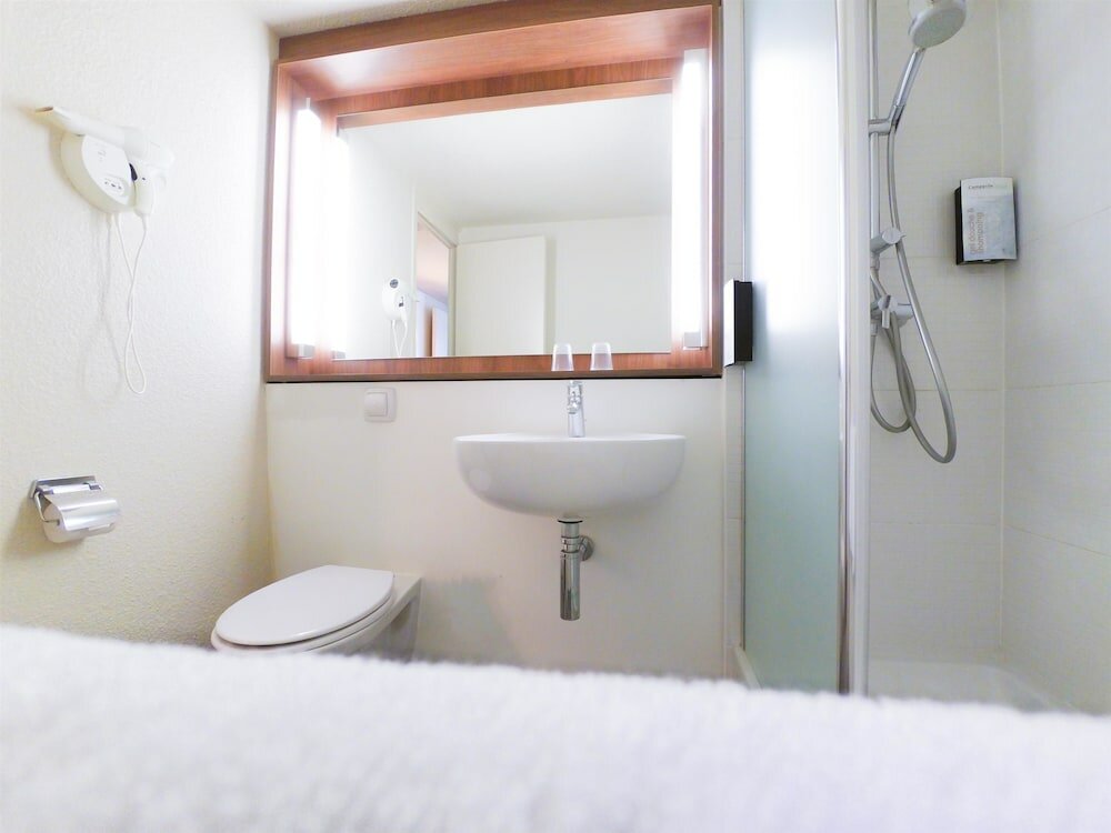 Фото Campanile Morangis Orly