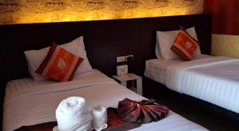 Фото Sereneburi Patong Residence