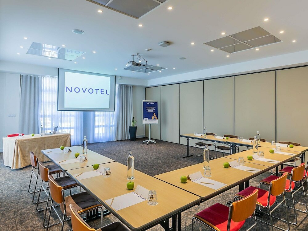 Фото Novotel Setubal