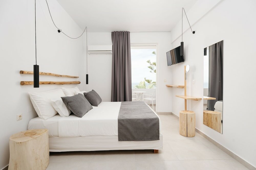 Фото Petradi Beach Lounge Hotel