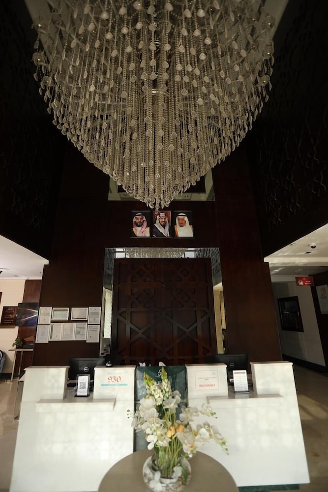 Фото Three Points Al Salama