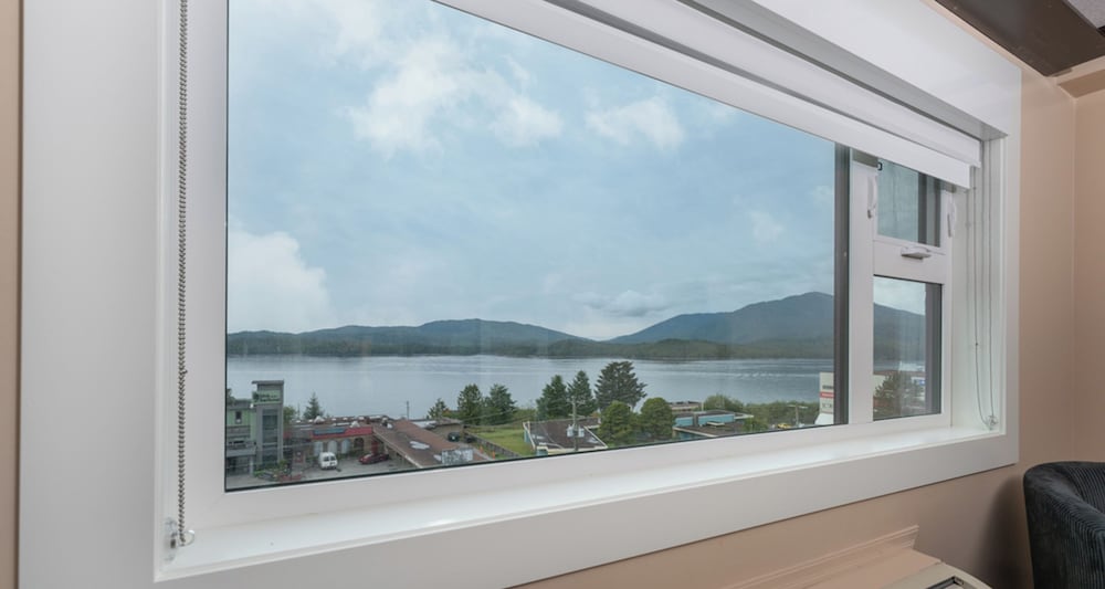 Фото Prestige Oceanview Hotel Prince Rupert