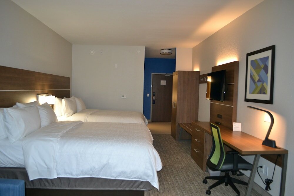 Фото Holiday Inn Express Tallahassee University Central, an Ihg Hotel