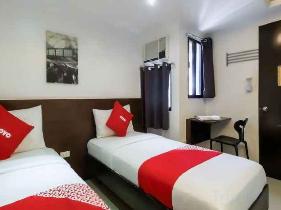 Фото RedDoorz Plus @ Poblacion Makati
