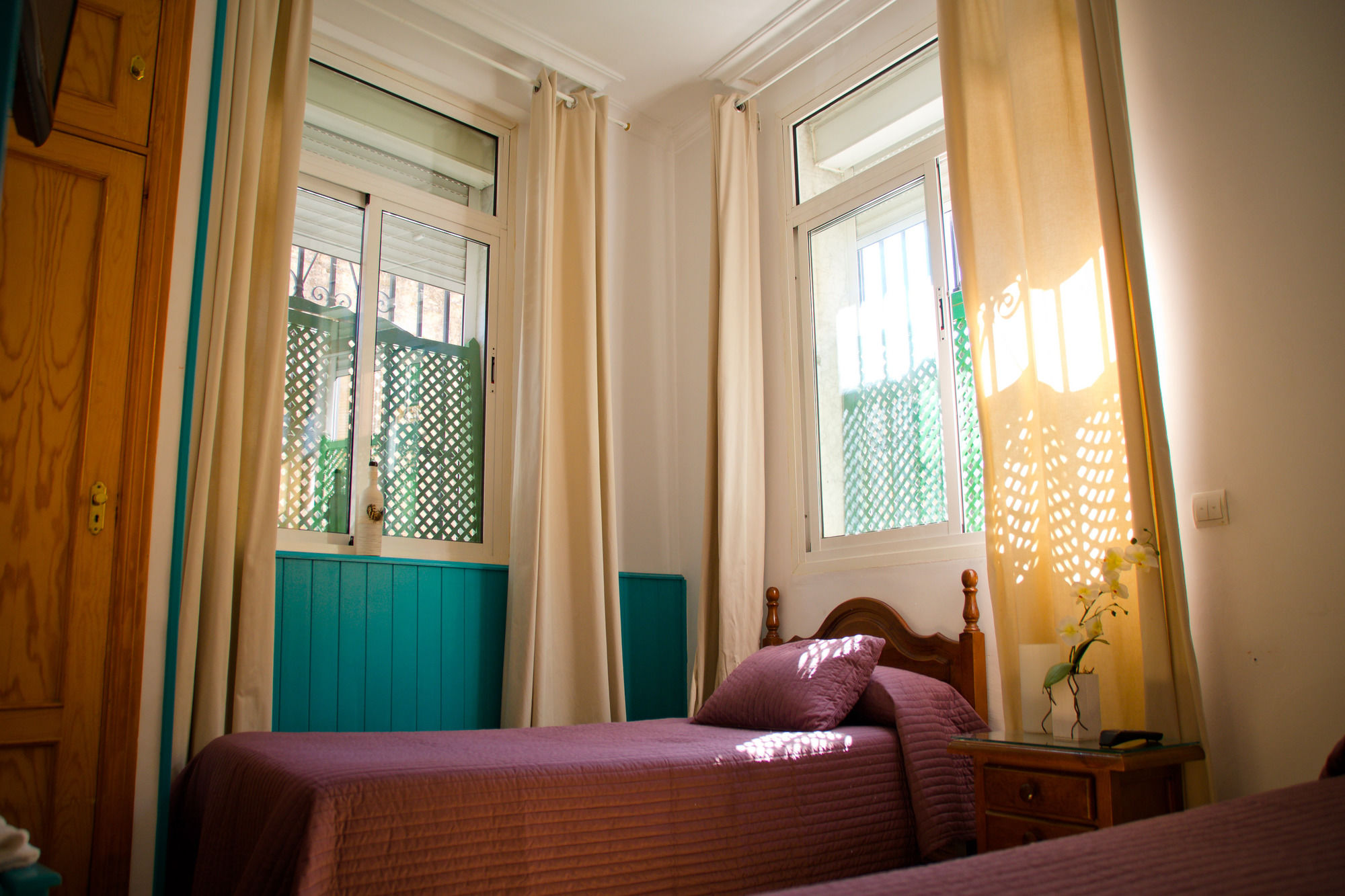 Фото Hostal La Muralla