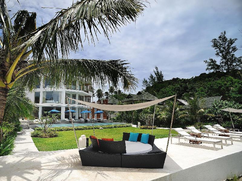 Фото Beachfront Phuket
