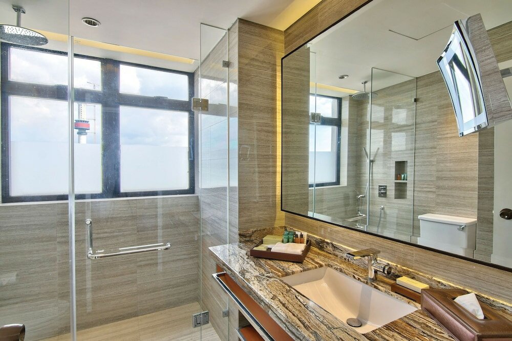 Фото Отель Hilton Colombo Residence