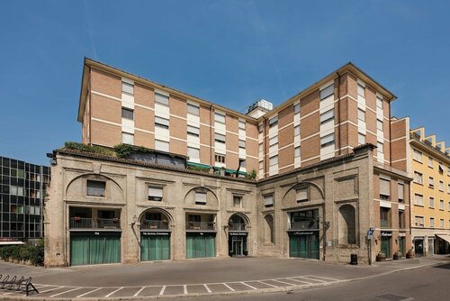 Внешний вид отеля Mercure Parma Stendhal в Парме, фото 3